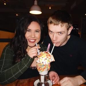 Meet your Posher, Marie